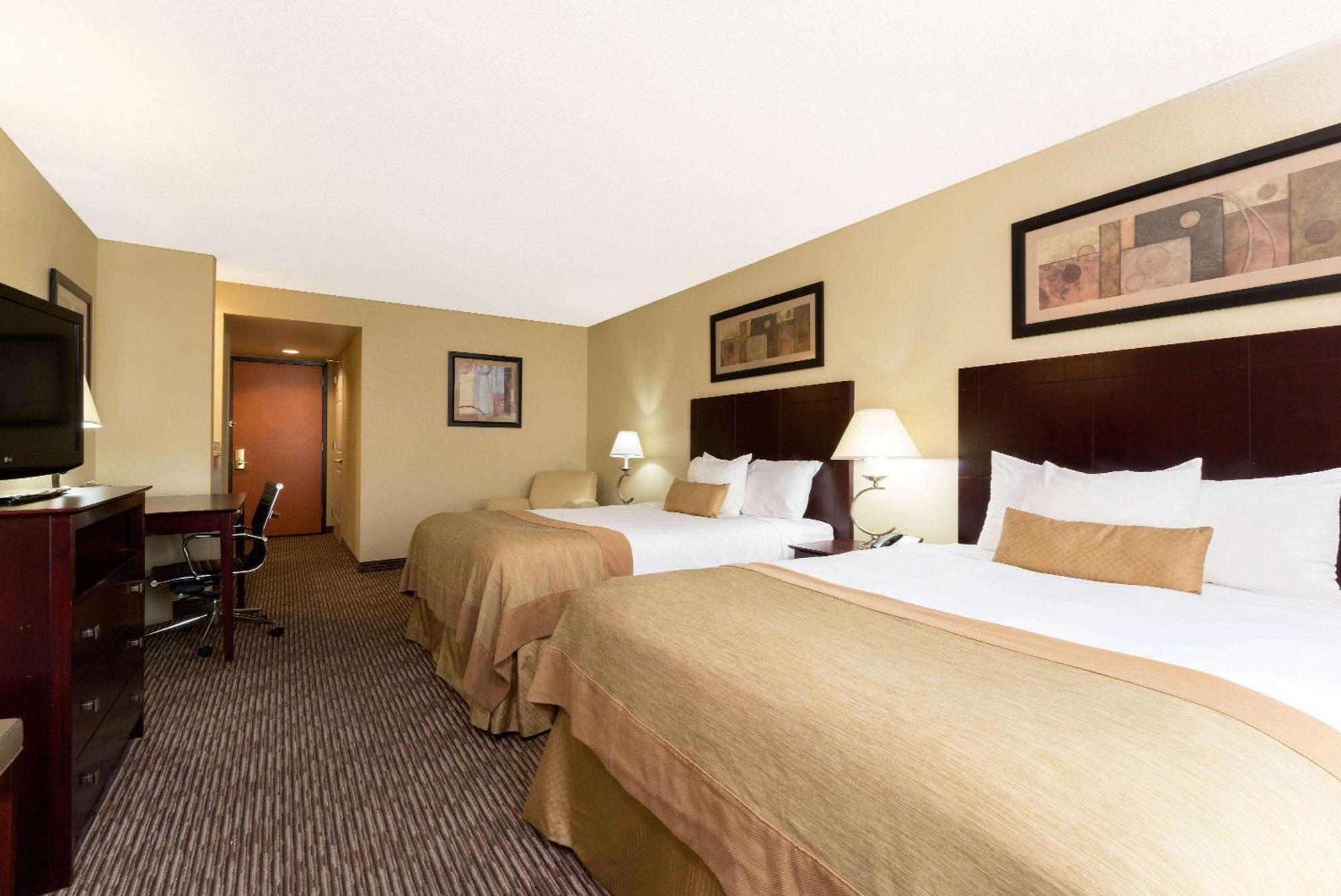 Hotel Wingate By Wyndham Dayton -